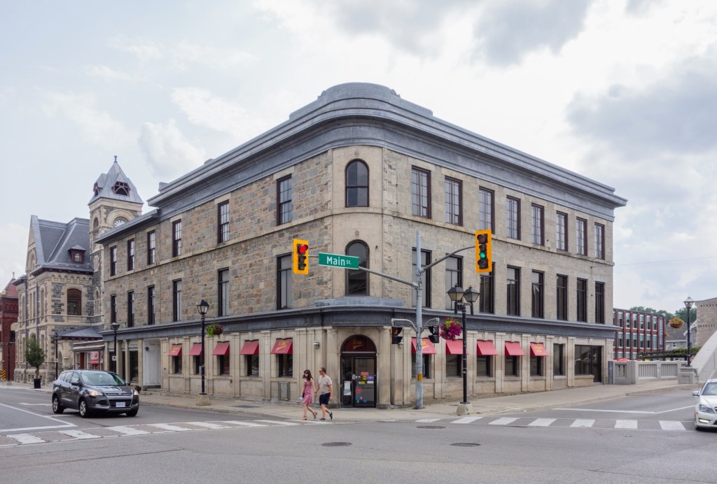 CIBC Main And Water Banking&nbsp;Centre