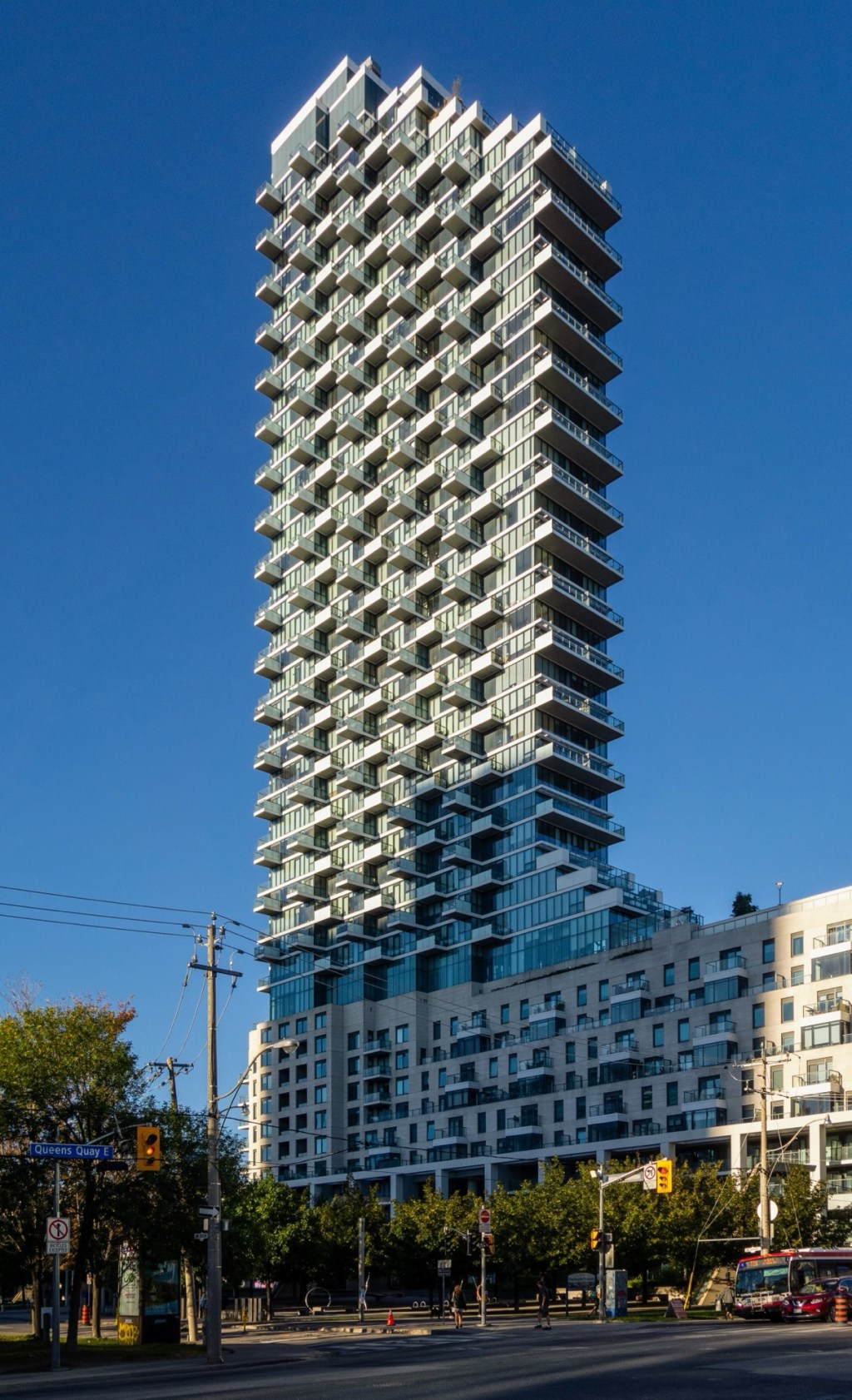 Monde Condominiums