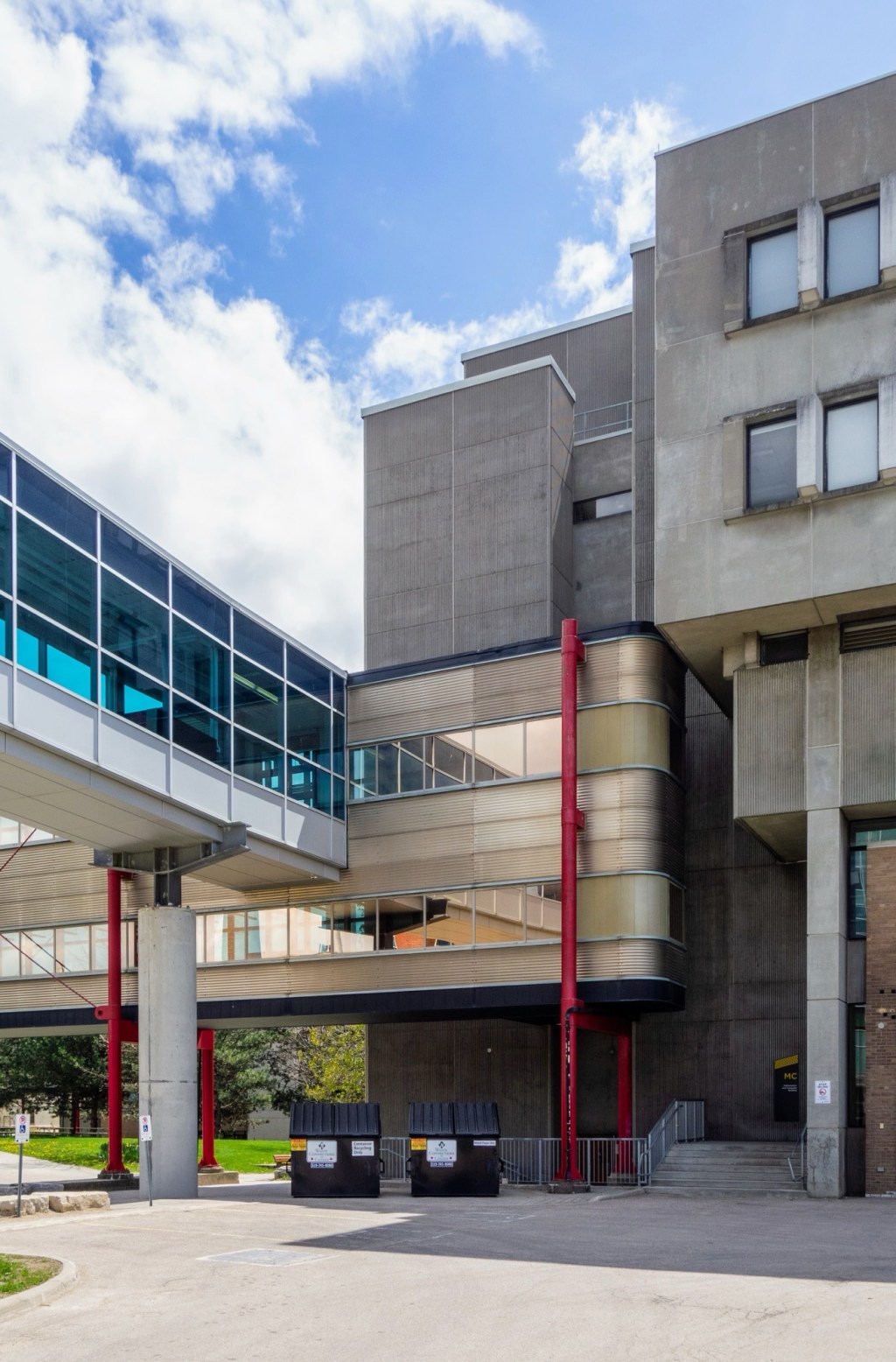 University of Waterloo Davis Centre&nbsp;Library