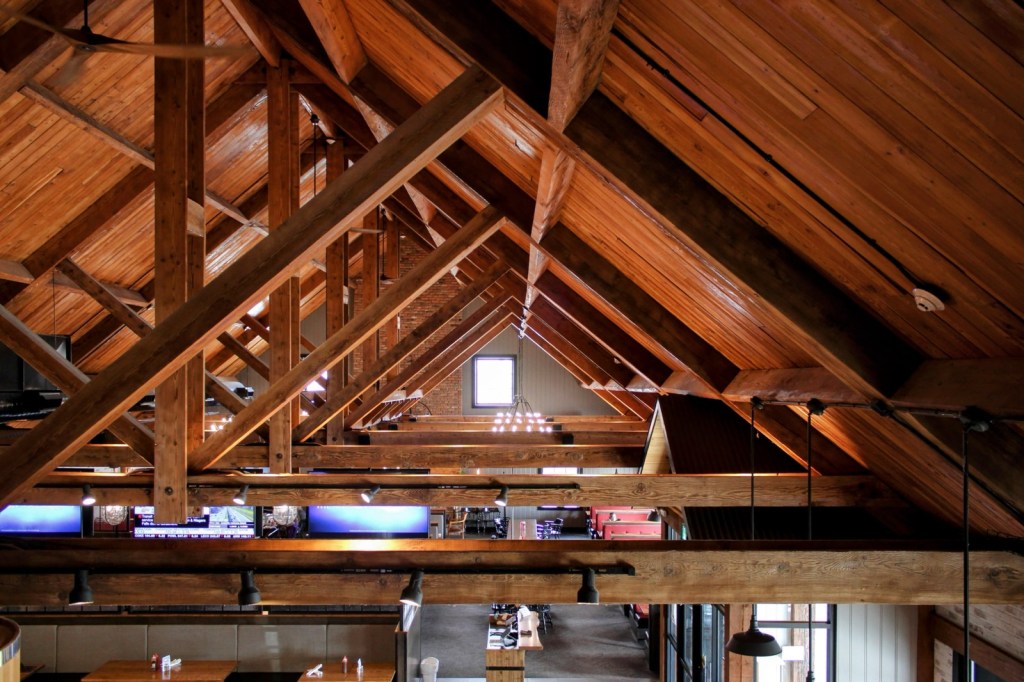 Crowsfoot Restaurant